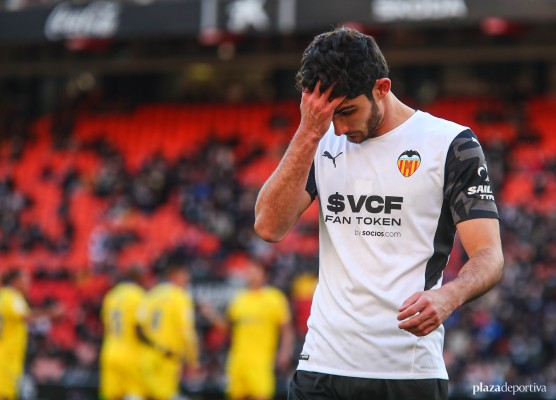 El Valencia se atasca ante el Cádiz