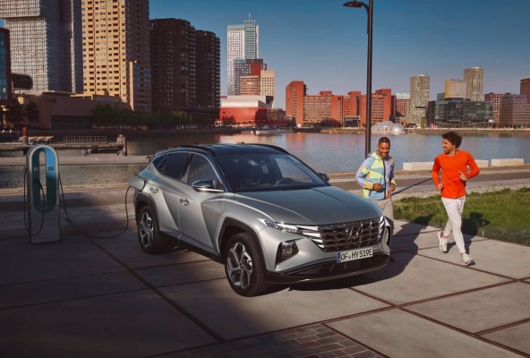Kia y el Hyundai Tucson se sitúan como la marca y el modelo más vendidos en marzo en España