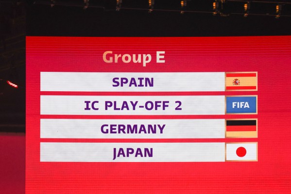 España ganó 1-0 en el minuto 90 a Japón en su único enfrentamiento en 2001