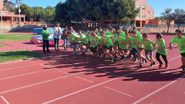 La Diputación respalda la marcha contra el cáncer del próximo domingo adquiriendo 266 camisetas
