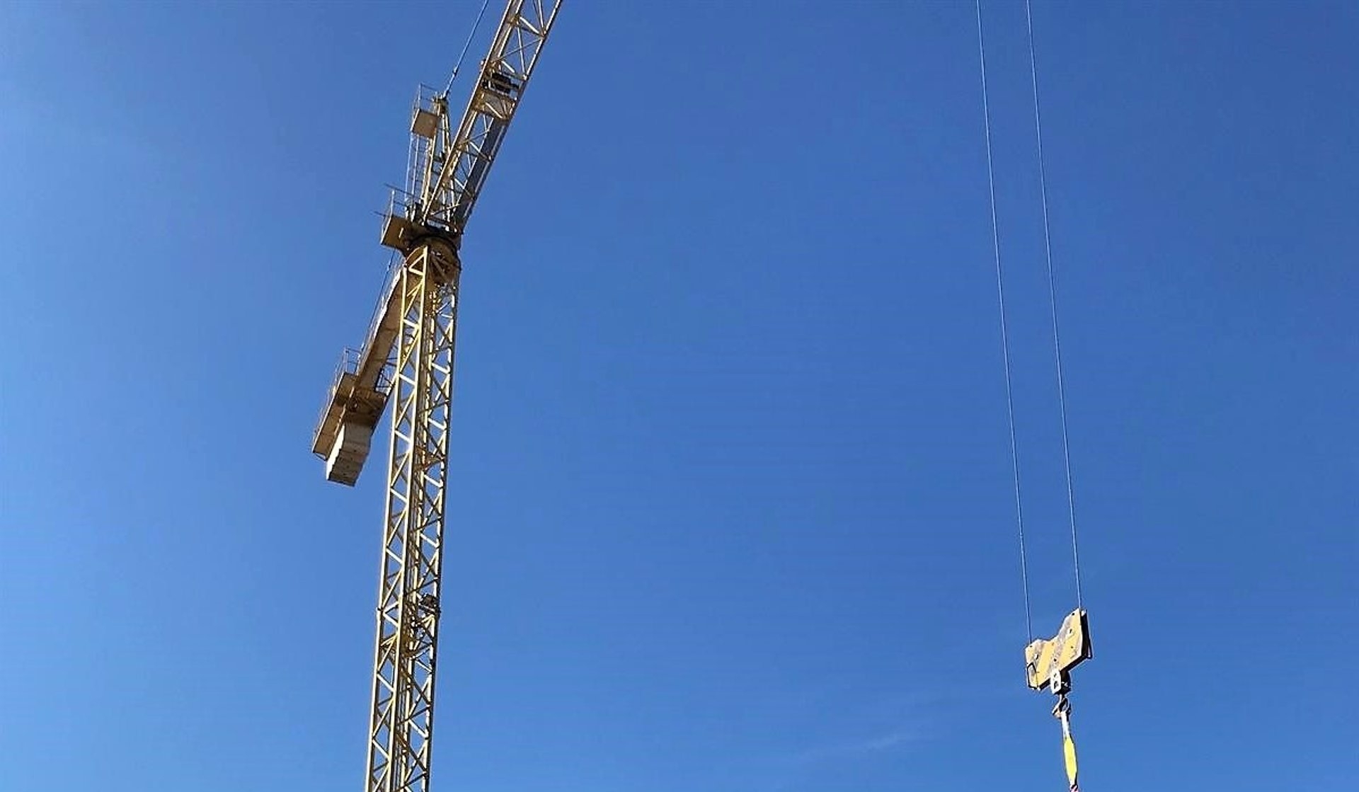 La Comunitat se adhiere a la revisión de precios en los contratos de obras del sector público