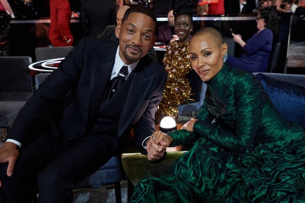 La Academia abre procedimientos disciplinarios contra Will Smith tras la agresión a Chris Rock
