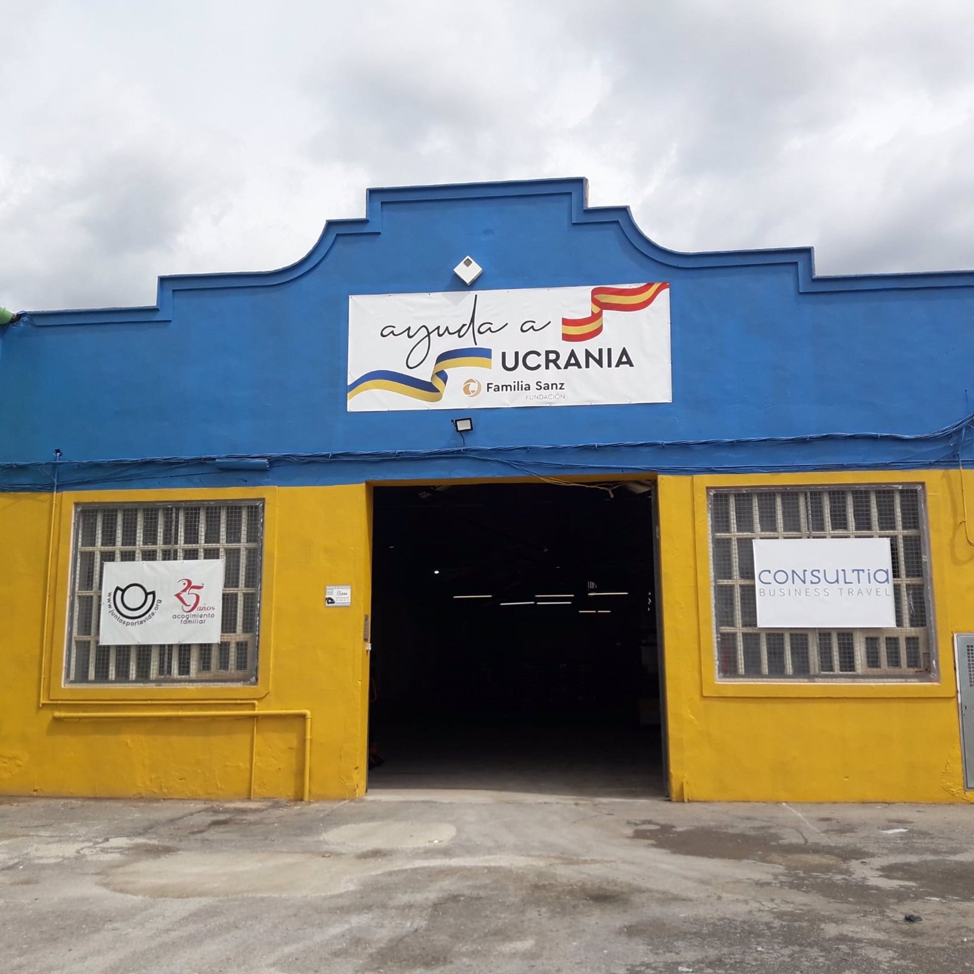 Llíria abre un economato gratuito para las familias huidas de la guerra