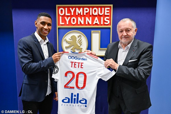 El Lyon presenta al brasileño Tetê, que huyó de Ucrania tras la guerra
