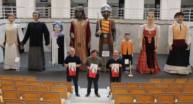 El Aplec de Gegants i Cabuts de Borriana reunirá este sábado a doce collas en su XV edición