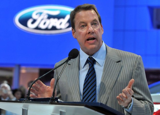 Ford cae un 32% en bolsa desde máximos, mientras su presidente ejecutivo aprovecha para comprar