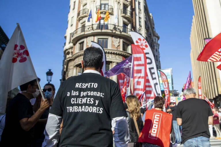  Una de las numerosas concentraciones de protestas del ERE. Foto: EVA MÁÑEZ - 