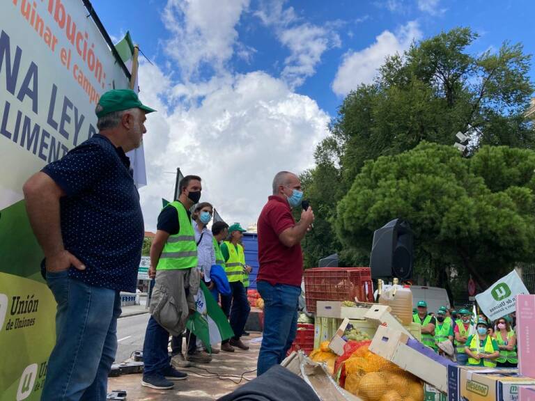 La Unió ve migajas las ayudas del Gobierno y pide mil millones para atenuar el aumento de costes