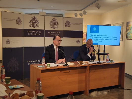 El Ayuntamiento de Orihuela exige la retirada del PAT Vega Baja alegando que 