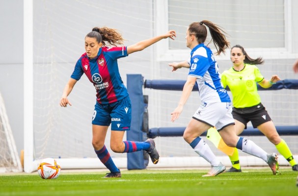 El Levante formula un triunfo solvente ante el Alavés