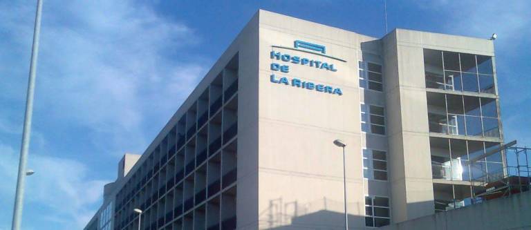 Sanidad acusa al Hospital de Alzira de facturar con sobrecostes de 2,6 millones en urgencias