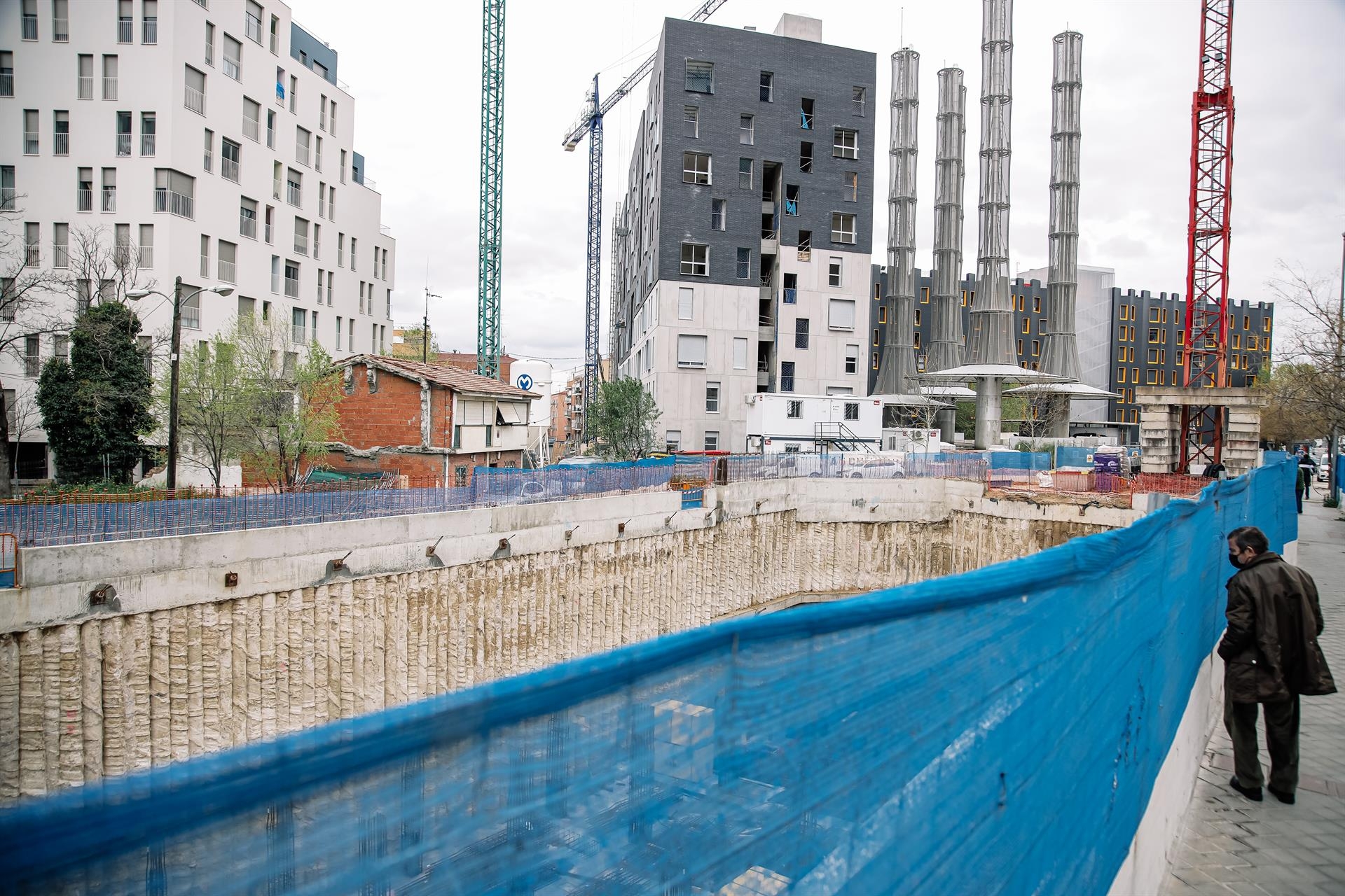 El Gobierno amplía la revisión de precios en la obra pública a más materiales y con más plazo
