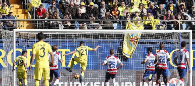 El Villarreal resuelve su crisis y agrava la del Granada