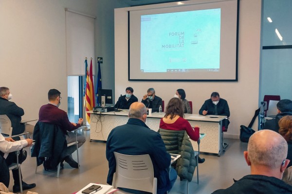 La Generalitat inicia la exposición pública del Plan de Movilidad Metropolitana del área Alicante-Elche