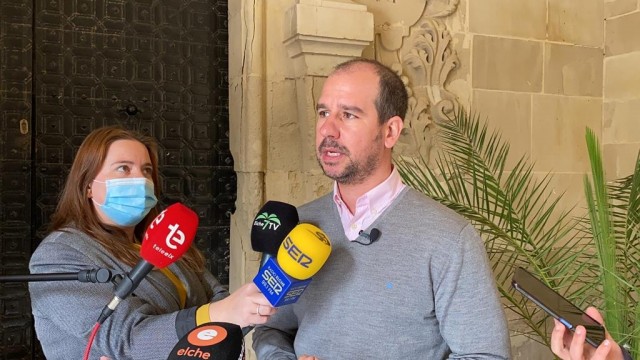 El PP de Elche vuelve a la carga por Puri Vives y la nueva declaración de bienes: pide al alcalde responsabilidades