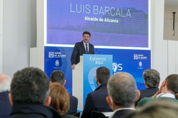 Barcala destaca la labor de Aguas para impulsar proyectos de reutilización por 100 millones