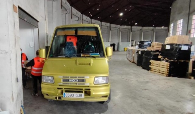  La Generalitat envía desde Castelló 2.000 kilos de material humanitario a Ucrania