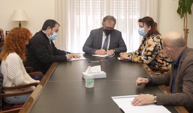 Diputación destina 16.000 € a Alcer-Castalia para reforzar la atención nutricional en centros de diálisis
