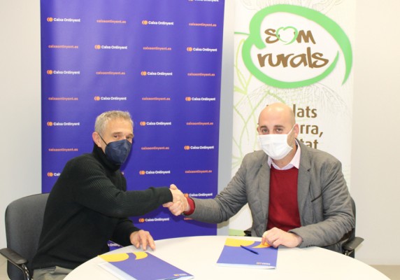 Caixa Ontinyent financiará iniciativas en municipios en riesgo de despoblación