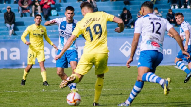 El Villarreal B obtiene un punto en su visita al CD Alcoyano tras un choque muy disputado

