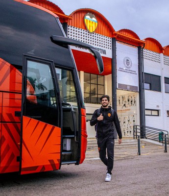 El Valencia vuelve el lunes a entrenar y espera a los internacionales y lesionados
