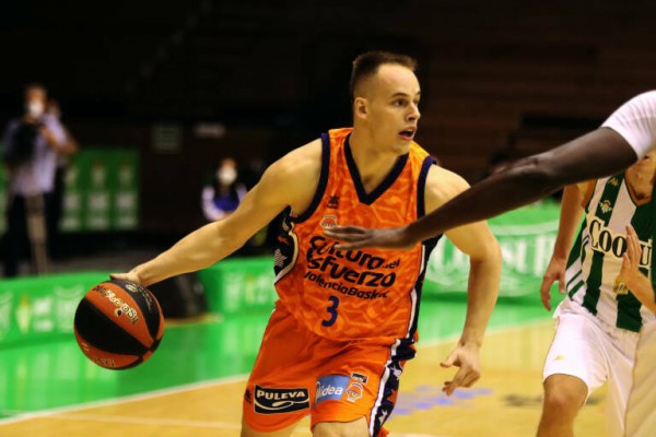 El Valencia Basket asume una grave lesión de Prepelic y evalúa su impacto
