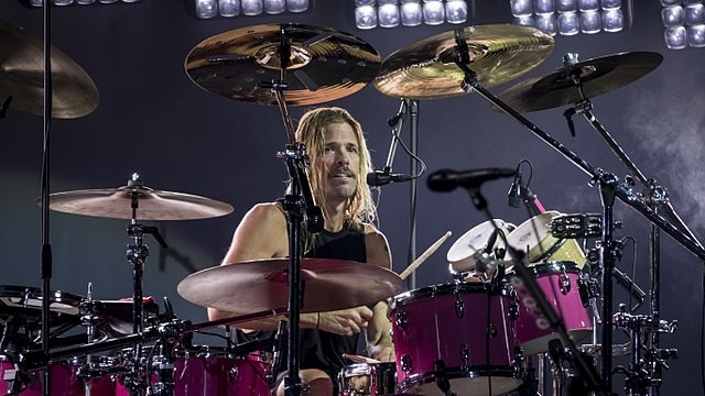 Fallece Taylor Hawkins, el baterista de la banda de rock The Foo Fighters