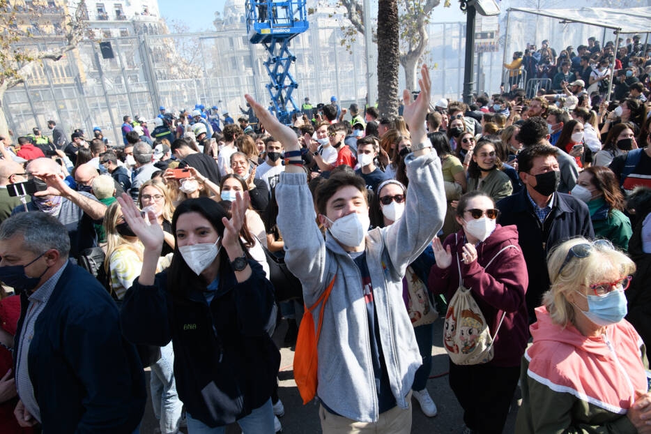 Los contagios repuntan en la Comunitat tras las Fallas: 10.781 casos y 12 muertos