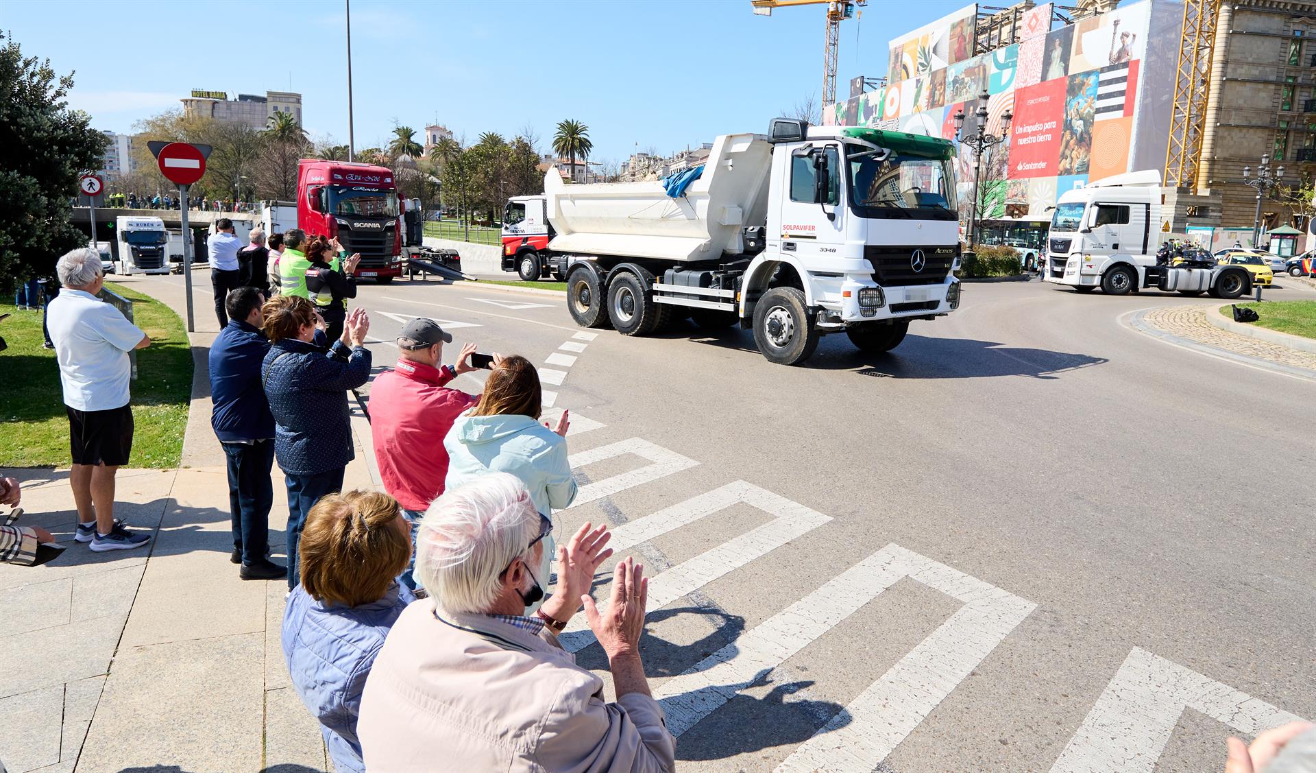 Los convocantes del paro en el transporte tachan el acuerdo de 
