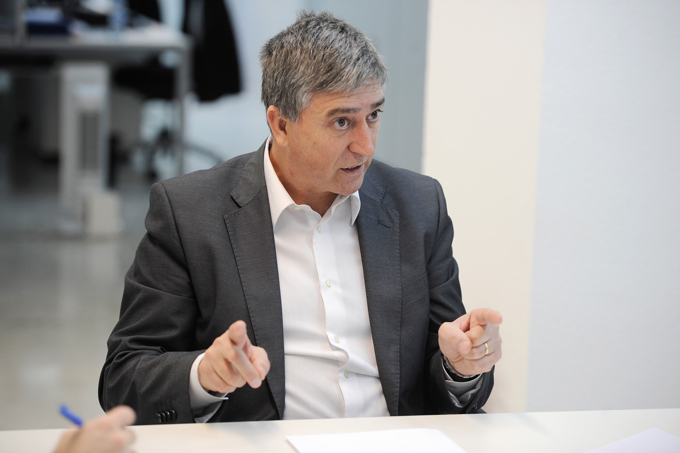 Climent avisa: si no hay consenso en los horarios comerciales, 