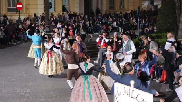 Los actos previstos para este jueves, actualizados por la lluvia