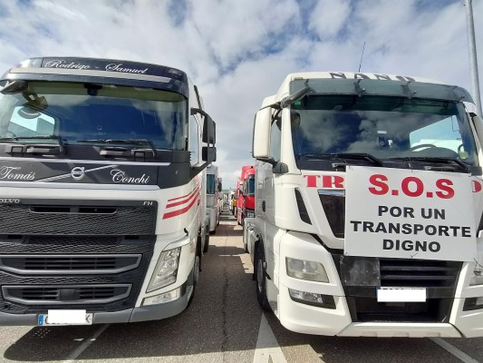 Raquel Sánchez dice que la mayoría de peticiones de los transportistas en paro ya están satisfechas
