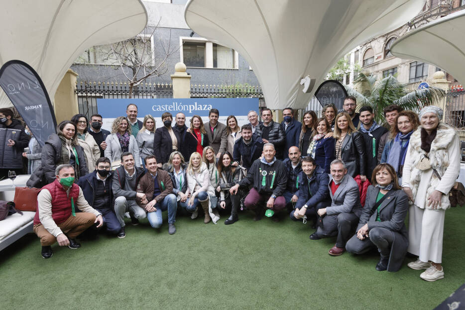 Mazón pide medidas urgentes para bajar los impuestos y los carburantes 