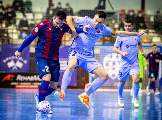 Aplazado el Levante FS-Santa Coloma por desperfectos en el pabellón