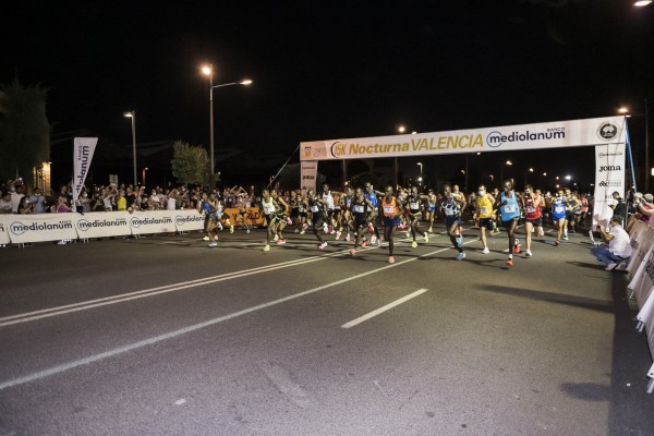 La 15K Nocturna València Banco Mediolanum abre las inscripciones de su novena edición a un precio de 12 euros