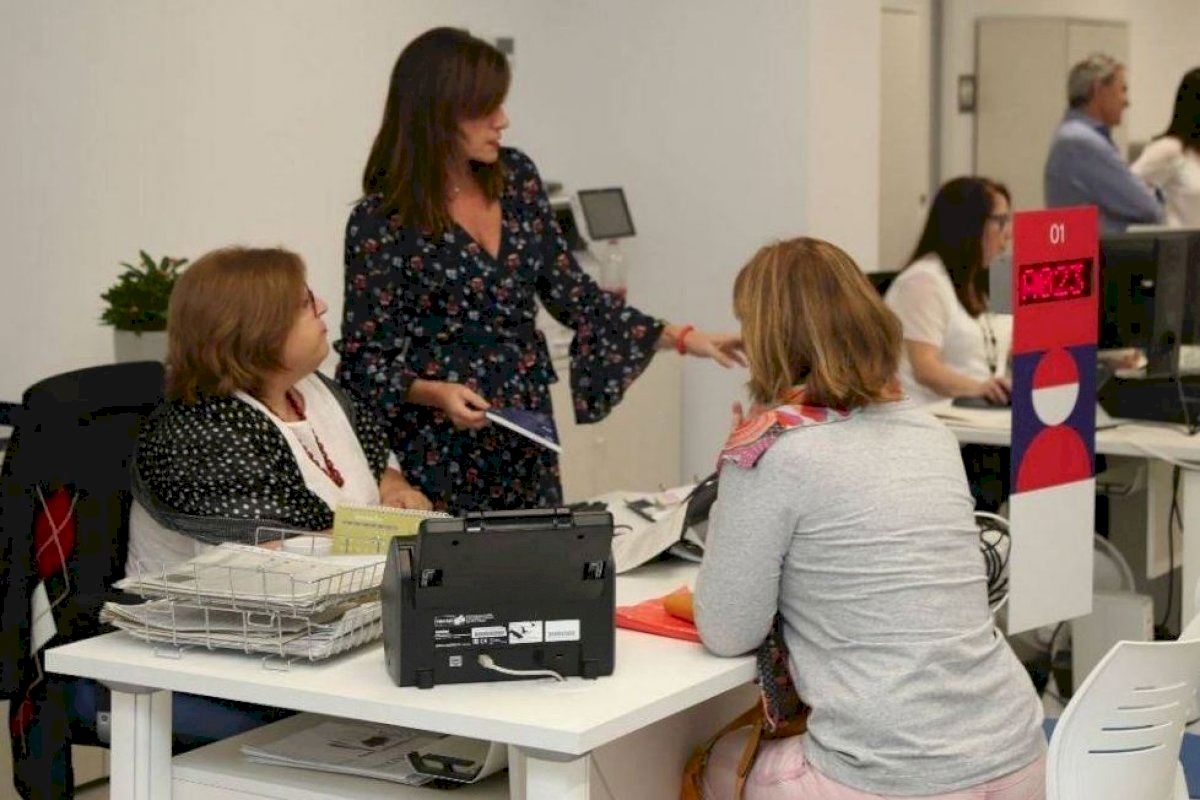 Labora ofrece hasta 4.500 euros a personas desempleadas que creen una empresa innovadora 