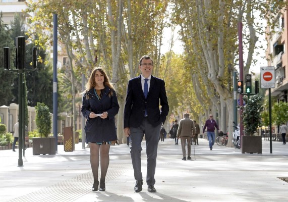 El PP elige a sus compromisarios: Rebeca Pérez, la primera en Murcia; Ballesta, el tercero y Valcárcel, el 20º