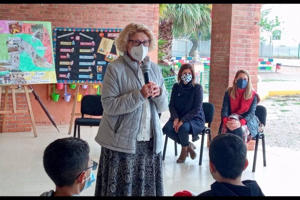 La intolerancia no tiene cabida en Cartagena: el CEIP Vicente Medina celebra actos contra el racismo
