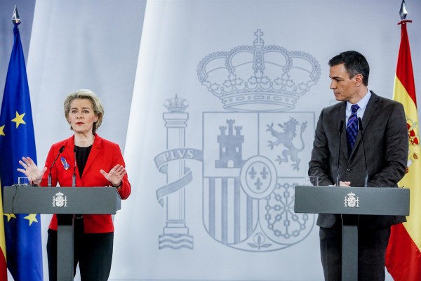 Sánchez incluye a Von der Leyen y Michel en su gira para una respuesta de la UE al alza del precio de la luz