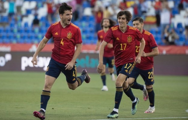 España inicia este martes su concentración para los partidos ante Albania e Islandia