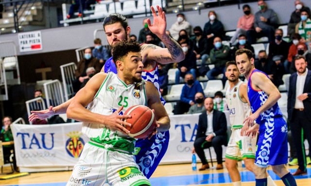 El TAU muere en la orilla ante el Alicante (69-73)