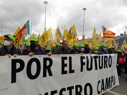 El campo exige un plan de choque 