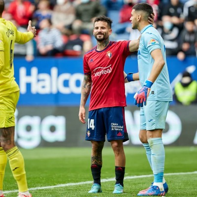 El futbolista Rubén García lidera y financia un convoy de 10 vehículos para ayudar a refugiados ucranianos a llegar a España