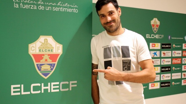 
El Elche anuncia el fichaje del central venezolano Andrés Túñez