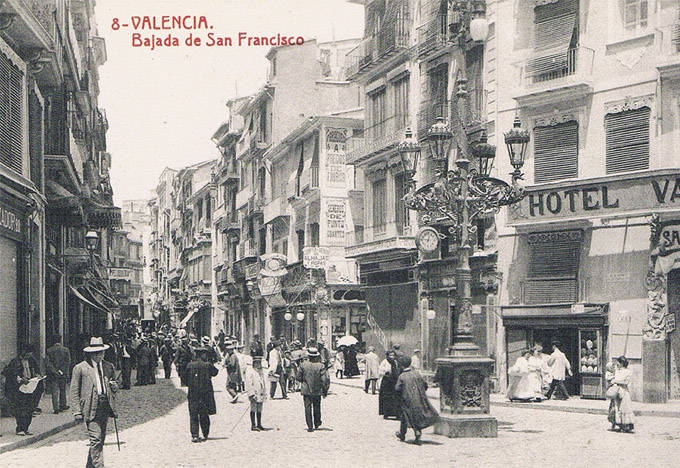  Panorámica de la calle Bajada de San Francisco. Foto: ARCHIVO RAFAEL SOLAZ  - 