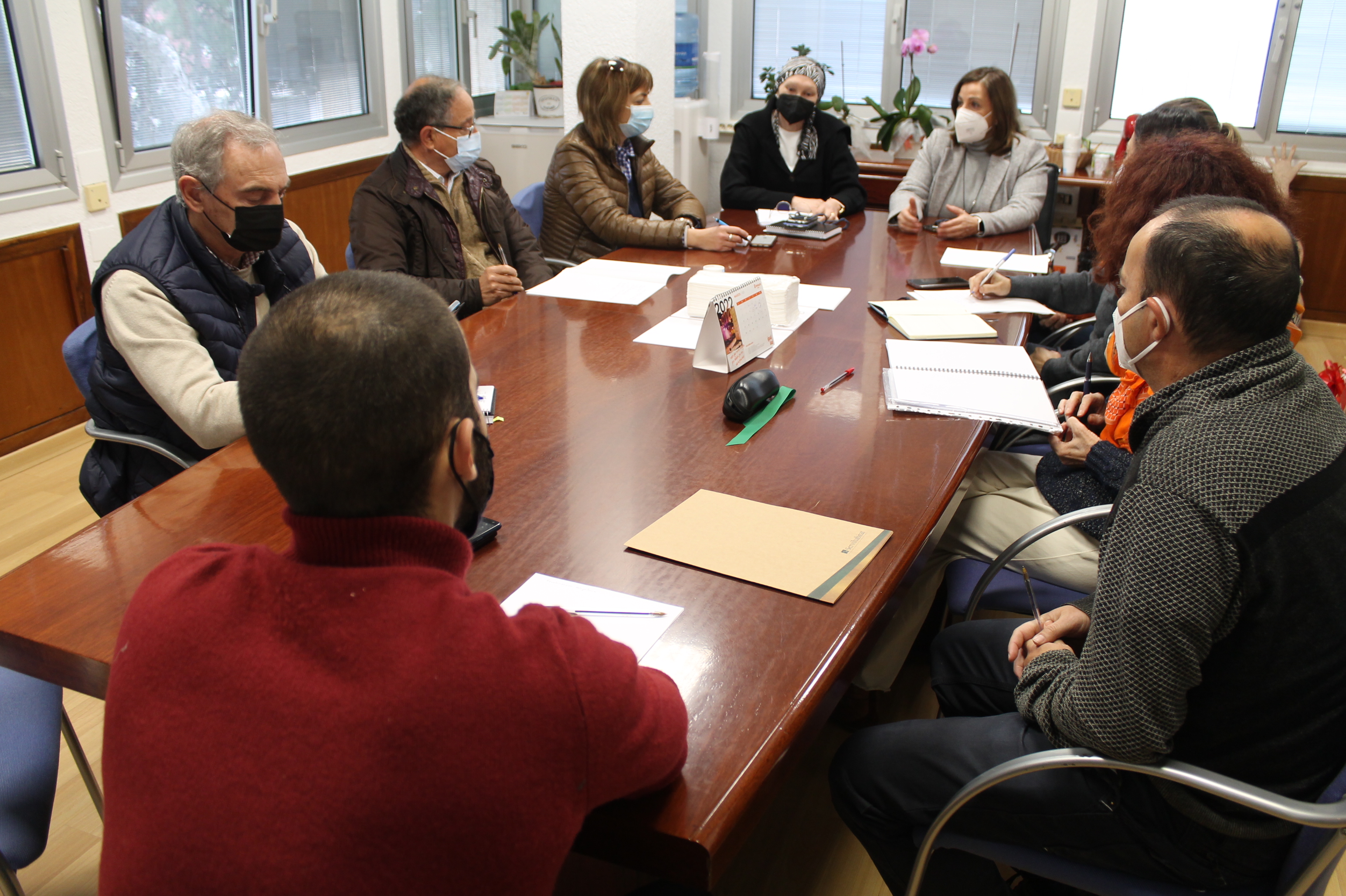 Benicàssim analiza las necesidades para integrar a población ucraniana llegada al municipio 