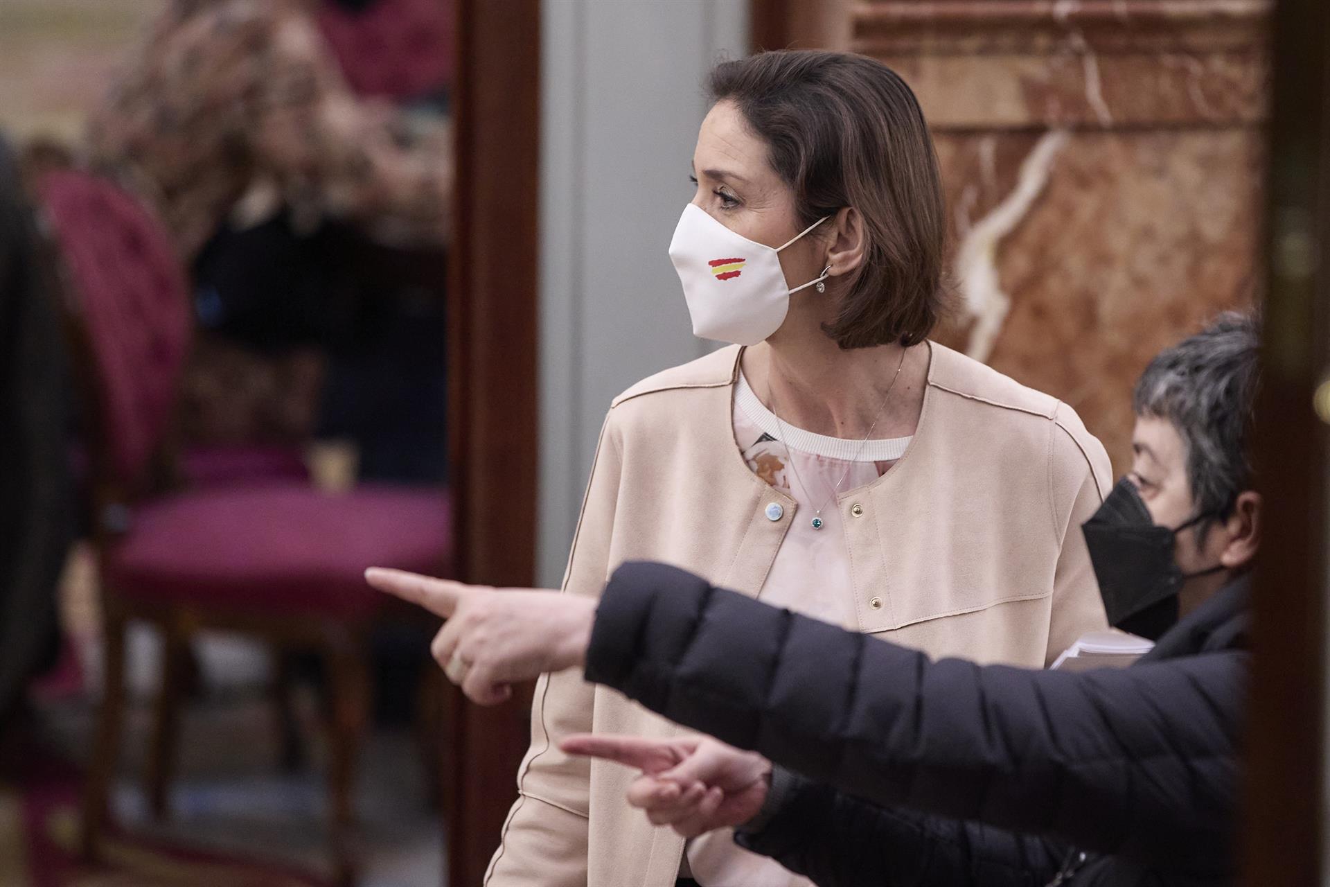 La ministra de Industria, Comercio y Turismo, Reyes Maroto. Foto: Jesús Hellín/ EP - 