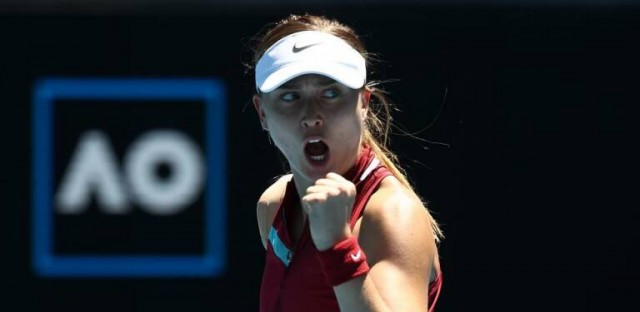 Badosa avanza a semifinales por la vía rápida tras destrozar a Kudermetova
