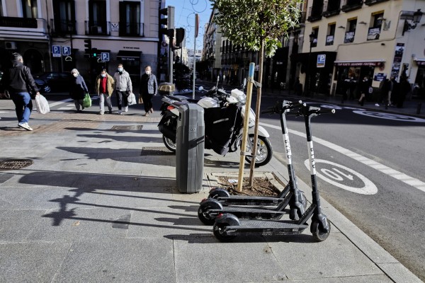  Los Veintisiete piden que la norma de baterías incluya la recogida de las de bicicletas y patinetes