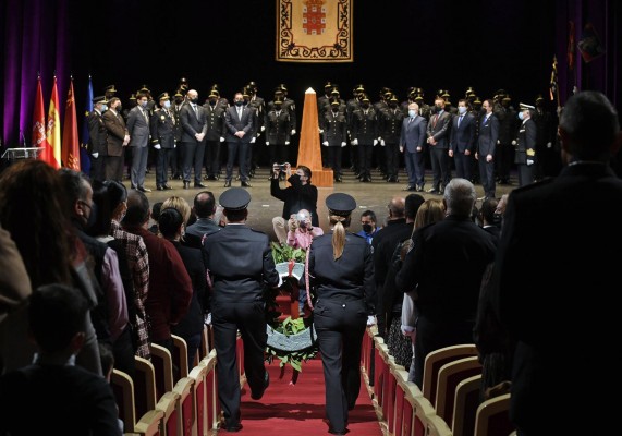 La Policía Local recibió durante el año pasado 247.619 llamadas a la sala del 092